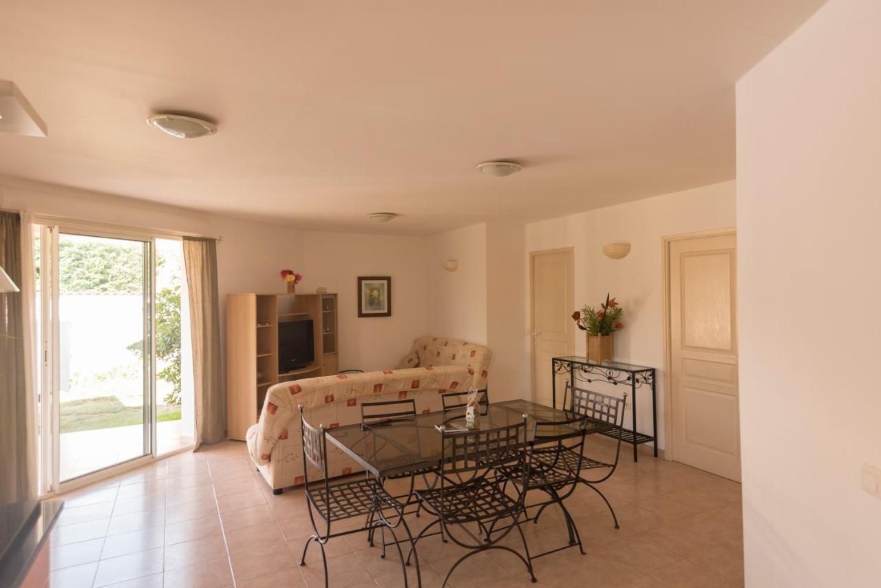 Residence De Tourisme Le Clos Des Vendanges Moriani-Plage Esterno foto