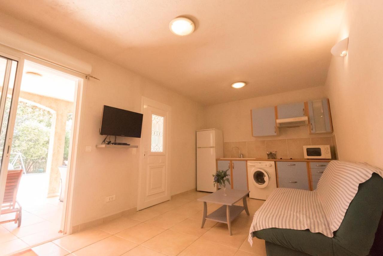 Residence De Tourisme Le Clos Des Vendanges Moriani-Plage Esterno foto